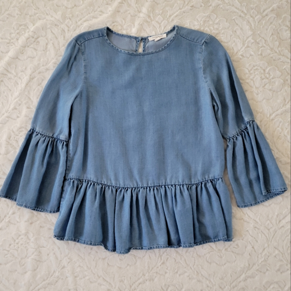 Beachlunchlounge Chambray Bell sleeve Top